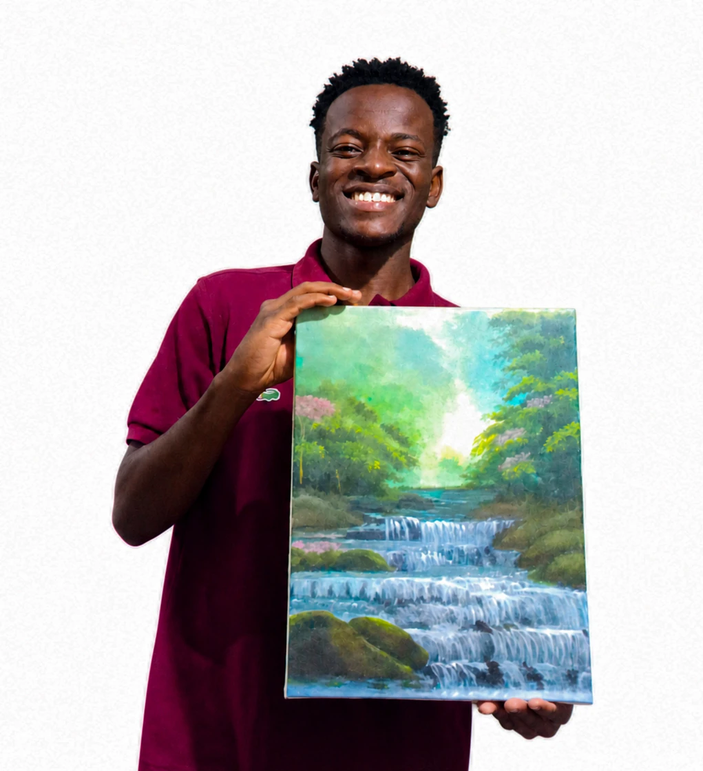 Artista sorrindo enquanto segura uma pintura de cachoeira